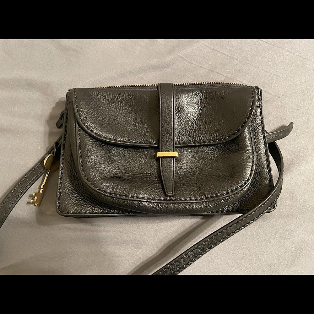 LIKE NEW- Small Fossil Crossbody